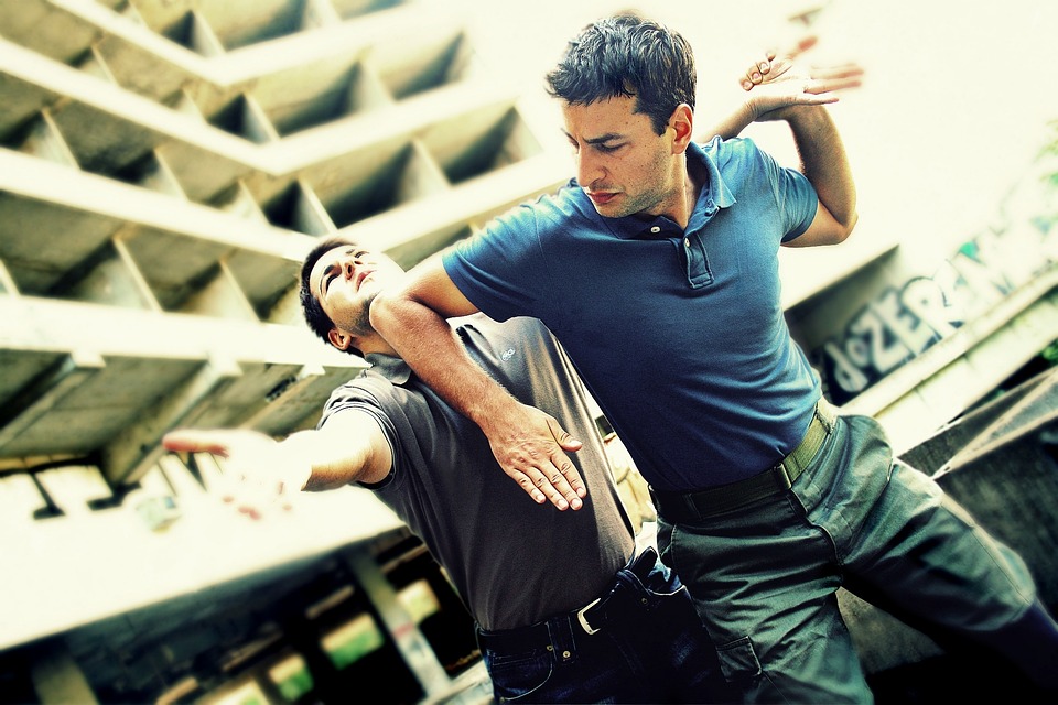 The Best Self Defense Weapons For Unarmed Security Guards